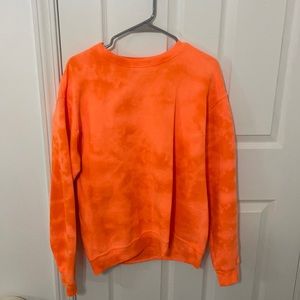 Tie dye crewneck!